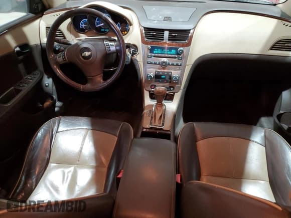 ✅ 2008 Chevrolet Malibu LTZ • VIN: 1G1ZK57B88F287918 • Lot: 82822404. Listed on Copart with 169,531 mi. Free auction sales archive from the USA and detailed vehicle history report at DreamBid. Image 8.