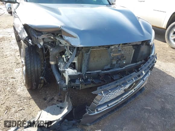 ✅ 2019 Infiniti QX50 Essential • VIN: 3PCAJ5M34KF140544 • Lot: 42627190. Wystawiony na IAAI z przebiegiem 79 721 mil. Bezpłatny archiwum sprzedaży aukcyjnych z USA i szczegółowy raport historii pojazdu na DreamBid. Zdjęcie 6.