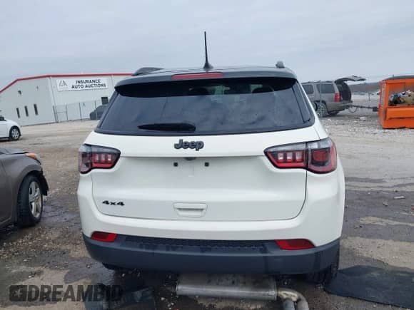 2021 Jeep Compass Latitude with VIN 3C4NJDBB6MT557755, listed as a IAAI auction lot 40976028 with 24,972 mi miles and . Bid and sale history available at DreamBid. Image 16.