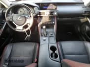 ✅ 2017 Lexus IS 200t • VIN: JTHBA1D21H5048904 • Лот: 82627665. Опубликован ранее на Copart с пробегом 134 799 миль. Бесплатный доступ к архиву аукционных продаж из США и подробный отчёт об истории автомобиля на DreamBid. Изображение 8.