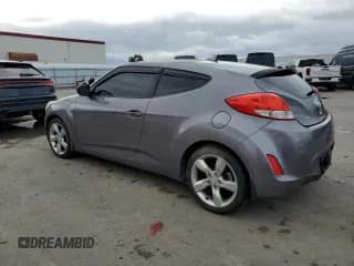 ✅ 2013 Hyundai Veloster w/Gray Int • VIN: KMHTC6AD9DU157528 • Lot: 43481945. Wystawiony na Copart z przebiegiem 164 923 mil. Bezpłatny archiwum sprzedaży aukcyjnych z USA i szczegółowy raport historii pojazdu na DreamBid. Zdjęcie 2.