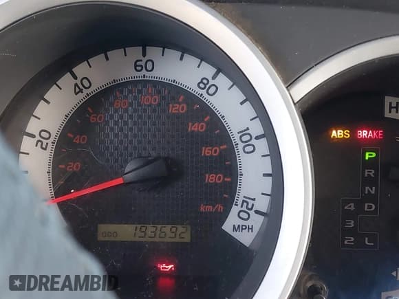 ✅ 2015 Toyota Tacoma PreRunner • VIN: 3TMJU4GN9FM176780 • Lot: 43704666. Wystawiony na IAAI z przebiegiem 193 692 mil. Bezpłatny archiwum sprzedaży aukcyjnych z USA i szczegółowy raport historii pojazdu na DreamBid. Zdjęcie 16.