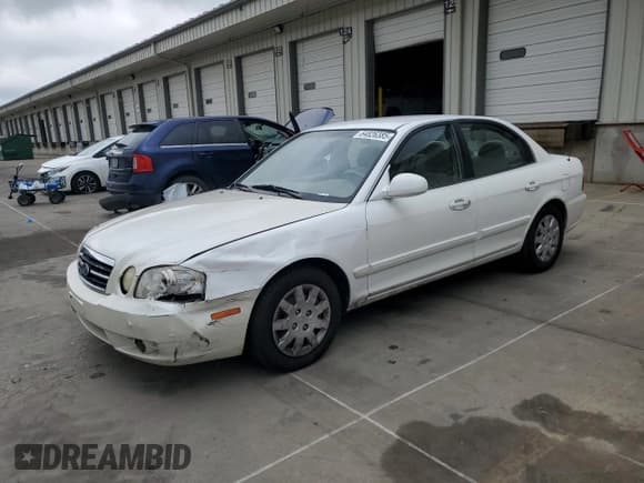 ✅ 2005 Kia Optima LX • VIN: KNAGD126455379263 • Lot: 64826385. Listed on Copart with 78,774 mi. Free auction sales archive from the USA and detailed vehicle history report at DreamBid. Image 1.