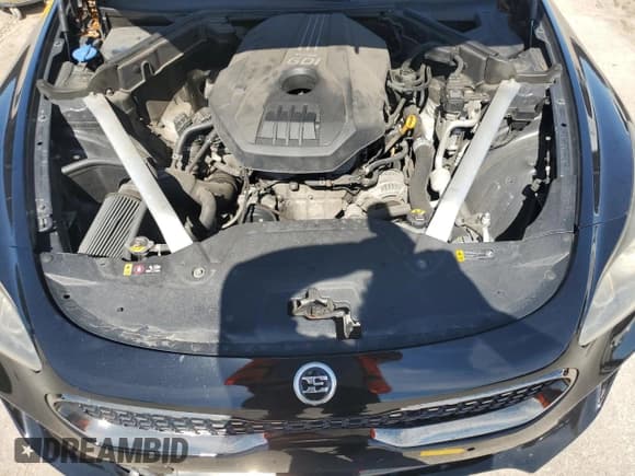 ✅ 2018 Kia Stinger • VIN: KNAE15LA1J6016921 • Лот: 68262295. Опубликован ранее на Copart с пробегом 101 647 миль. Бесплатный доступ к архиву аукционных продаж из США и подробный отчёт об истории автомобиля на DreamBid. Изображение 11.