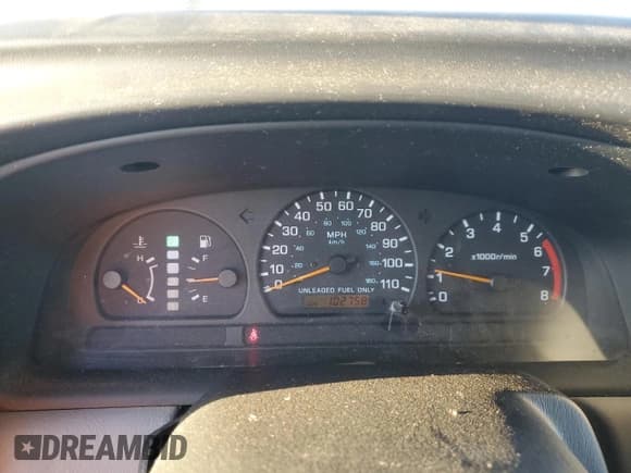 ✅ 1999 Nissan Frontier XE • VIN: 1N6ED26Y4XC322021 • Lot: 82690214. Wystawiony na Copart z przebiegiem 102 758 mil. Bezpłatny archiwum sprzedaży aukcyjnych z USA i szczegółowy raport historii pojazdu na DreamBid. Zdjęcie 9.