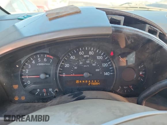 ✅ 2005 Nissan Titan SE • VIN: 1N6AA06A65N524262 • Лот: 82786655. Опубликован ранее на Copart с пробегом 281 179 миль. Бесплатный доступ к архиву аукционных продаж из США и подробный отчёт об истории автомобиля на DreamBid. Изображение 9.