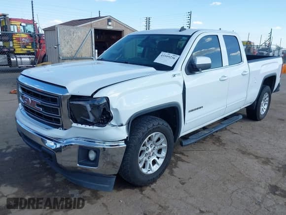 ✅ 2014 GMC Sierra 1500 SLE • VIN: 1GTR1UEC6EZ153788 • Лот: 43345236. Опубликован ранее на IAAI с пробегом 121 287 миль. Бесплатный доступ к архиву аукционных продаж из США и подробный отчёт об истории автомобиля на DreamBid. Изображение 2.