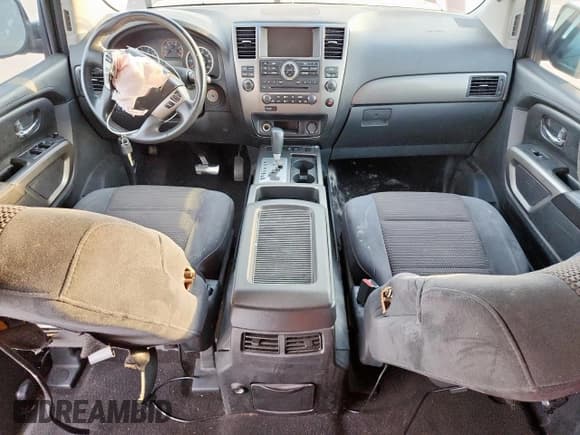 ✅ 2015 Nissan Armada SV • VIN: 5N1BA0ND3FN605378 • Lot: 60247415. Wystawiony na Copart z przebiegiem 159 803 mil. Bezpłatny archiwum sprzedaży aukcyjnych z USA i szczegółowy raport historii pojazdu na DreamBid. Zdjęcie 8.