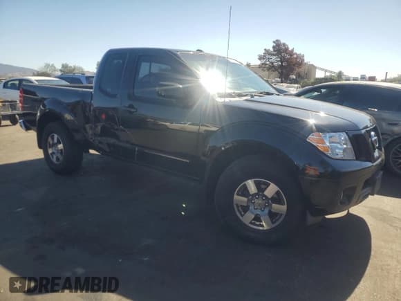 ✅ 2010 Nissan Frontier SE • VIN: 1N6AD0CW2AC436175 • Лот: 82327875. Опубликован ранее на Copart с пробегом 148 587 миль. Бесплатный доступ к архиву аукционных продаж из США и подробный отчёт об истории автомобиля на DreamBid. Изображение 4.