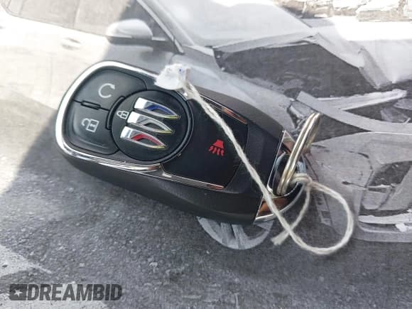 ✅ 2024 Buick Envista Preferred • VIN: KL47LAE23RB038436 • Lot: 42744386. Wystawiony na IAAI z przebiegiem 21 254 mil. Bezpłatny archiwum sprzedaży aukcyjnych z USA i szczegółowy raport historii pojazdu na DreamBid. Zdjęcie 11.