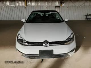✅ 2021 Volkswagen Golf TSI • VIN: 3VWG57AU3MM007762 • Lot: 39200464. Wystawiony na Copart z przebiegiem 19 010 mil. Bezpłatny archiwum sprzedaży aukcyjnych z USA i szczegółowy raport historii pojazdu na DreamBid. Zdjęcie 5.