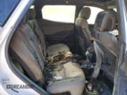 ✅ 2018 Hyundai Santa Fe 2.4L • VIN: 5NMZUDLB4JH057108 • Лот: 76108763. Опубликован ранее на Copart с пробегом 74 542 миль. Бесплатный доступ к архиву аукционных продаж из США и подробный отчёт об истории автомобиля на DreamBid. Изображение 12.