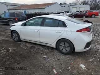 2020 Hyundai Ioniq SE z VIN KMHC75LC3LU209396, wystawiony jako Copart lot #81106913 z przebiegiem 110 318 mil mil oraz . Historia ofert i sprzedaży dostępna na DreamBid. Obrazek 2.