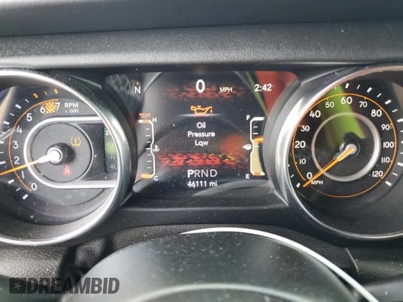 ✅ 2019 Jeep Wrangler Unlimited Sahara • VIN: 1C4HJXEN6KW639335 • Лот: 80445805. Опубликован ранее на Copart с пробегом 46 111 миль. Бесплатный доступ к архиву аукционных продаж из США и подробный отчёт об истории автомобиля на DreamBid. Изображение 9.