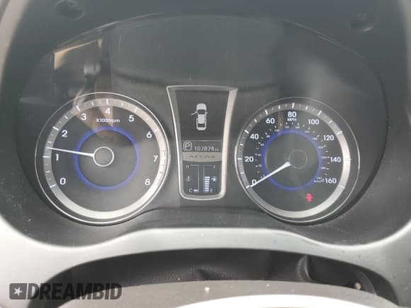 ✅ 2013 Hyundai Azera • VIN: KMHFH4JG8DA330471 • Лот: 70114735. Опубликован ранее на Copart с пробегом 107 874 миль. Бесплатный доступ к архиву аукционных продаж из США и подробный отчёт об истории автомобиля на DreamBid. Изображение 9.