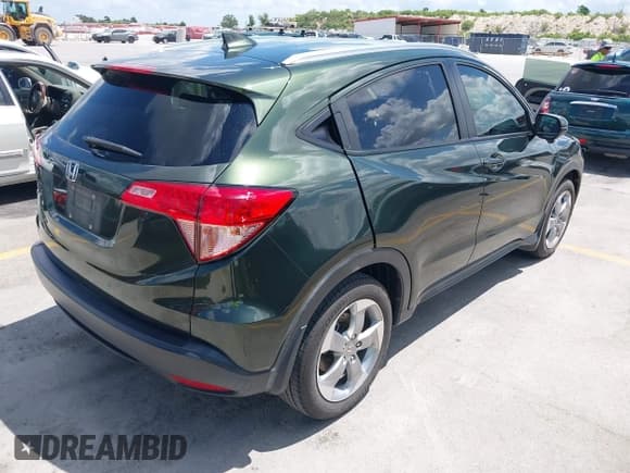 ✅ 2017 Honda HR-V EX-L • VIN: 3CZRU5H79HM715162 • Лот: 42601447. Опубликован ранее на IAAI с пробегом 78 401 миль. Бесплатный доступ к архиву аукционных продаж из США и подробный отчёт об истории автомобиля на DreamBid. Изображение 4.