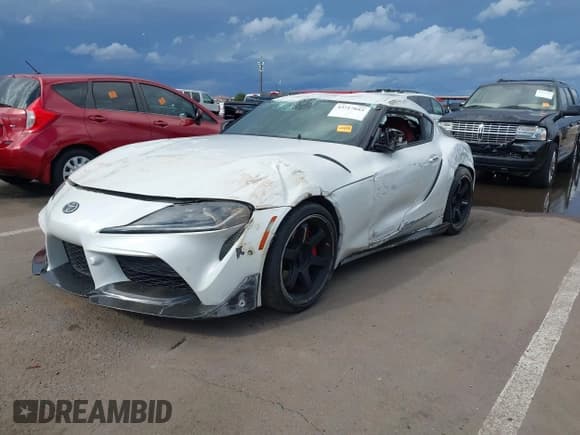 ✅ 2020 Toyota Supra 3.0 • VIN: WZ1DB4C03LW020471 • Lot: 43717043. Listed on IAAI with 38,325 mi. Free auction sales archive from the USA and detailed vehicle history report at DreamBid. Image 6.