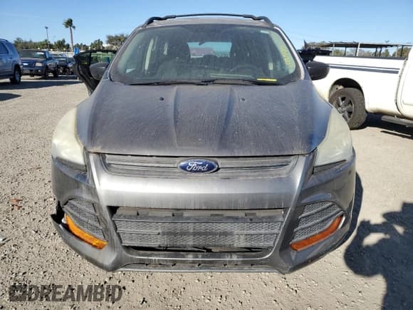 ✅ 2014 Ford Escape S • VIN: 1FMCU0F71EUC22533 • Lot: 89027785. Listed on Copart with 119,757 mi. Free auction sales archive from the USA and detailed vehicle history report at DreamBid. Image 5.