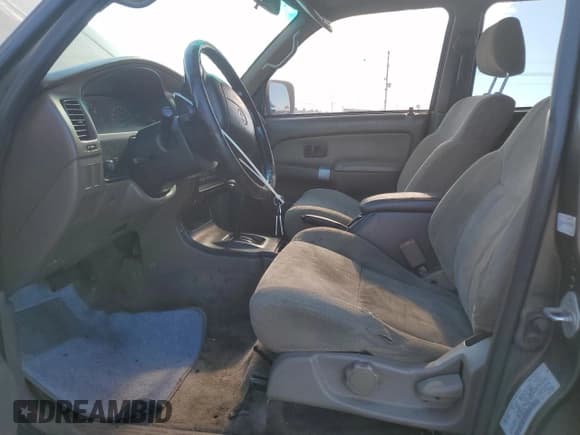 ✅ 1997 Toyota 4Runner Limited • VIN: JT3GN87RXV0023459 • Lot: 85579925. Listed on Copart with 272,989 mi. Free auction sales archive from the USA and detailed vehicle history report at DreamBid. Image 7.