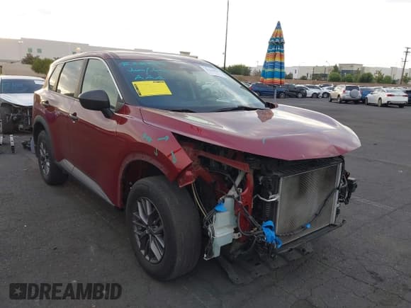 ✅ 2021 Nissan Rogue S • VIN: 5N1AT3AA5MC694530 • Лот: 43268824. Опубликован ранее на IAAI с пробегом 61 664 миль. Бесплатный доступ к архиву аукционных продаж из США и подробный отчёт об истории автомобиля на DreamBid. Изображение 1.