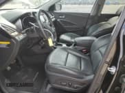 ✅ 2017 Hyundai Santa Fe Ultimate • VIN: 5NMZW4LA1HH046384 • Lot: 54149965. Listed on Copart with 124,093 mi. Free auction sales archive from the USA and detailed vehicle history report at DreamBid. Image 7.