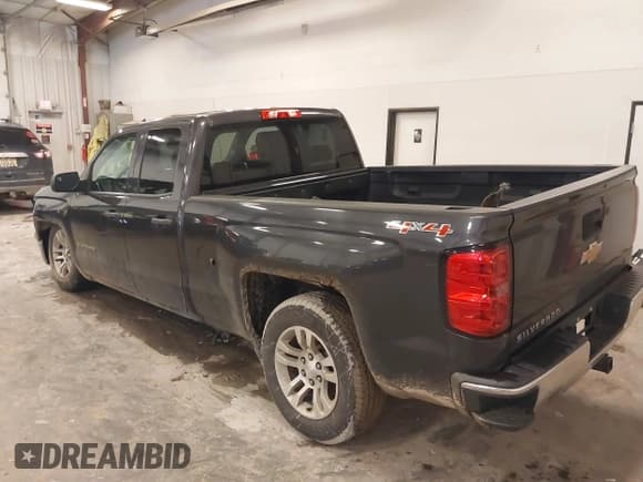 ✅ 2014 Chevrolet Silverado 1500 LT • VIN: 1GCVKREHXEZ131510 • Lot: 43515808. Wystawiony na IAAI z przebiegiem 126 662 mil. Bezpłatny archiwum sprzedaży aukcyjnych z USA i szczegółowy raport historii pojazdu na DreamBid. Zdjęcie 3.