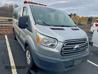 ✅ 2016 Ford Transit XLT • VIN: 1FMZK1ZM7GKB38819 • Lot: 96002945. Wystawiony na Copart z przebiegiem 267 633 mil. Bezpłatny archiwum sprzedaży aukcyjnych z USA i szczegółowy raport historii pojazdu na DreamBid. Zdjęcie 1.