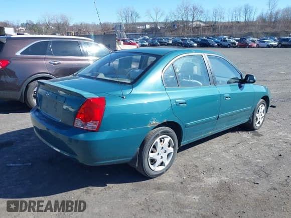 ✅ 2006 Hyundai Elantra GLS • VIN: KMHDN46DX6U348521 • Lot: 41867319. Wystawiony na IAAI z przebiegiem 184 554 mil. Bezpłatny archiwum sprzedaży aukcyjnych z USA i szczegółowy raport historii pojazdu na DreamBid. Zdjęcie 4.