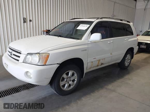 2002 Toyota Highlander with VIN JTEHF21A520060570, listed as a IAAI auction lot 42668576 with 277,043 mi miles and . Bid and sale history available at DreamBid. Image 2.