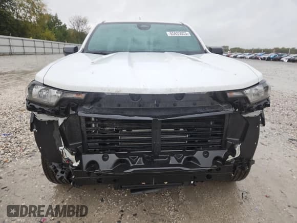 ✅ 2024 Chevrolet Colorado 2WD Work Truck • VIN: 1GCPSBEK5R1117210 • Лот: 85935025. Опубликован ранее на Copart с пробегом 32 435 миль. Бесплатный доступ к архиву аукционных продаж из США и подробный отчёт об истории автомобиля на DreamBid. Изображение 5.