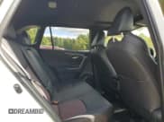 ✅ 2024 Toyota RAV4 XSE • VIN: JTMEB3FV5RD200575 • Лот: 84214365. Опубликован ранее на Copart с пробегом 11 929 миль. Бесплатный доступ к архиву аукционных продаж из США и подробный отчёт об истории автомобиля на DreamBid. Изображение 11.