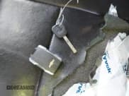 ✅ 2017 Chevrolet Silverado 1500 LTZ • VIN: 3GCUKSECXHG171341 • Lot: 41630844. Wystawiony na IAAI z przebiegiem 123 459 mil. Bezpłatny archiwum sprzedaży aukcyjnych z USA i szczegółowy raport historii pojazdu na DreamBid. Zdjęcie 11.