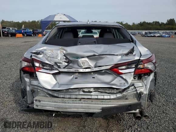 2022 Toyota Camry SE с VIN 4T1T11BK6NU060794, выставлен на аукционе Copart как лот 84729115 с пробегом 39 327 миль миль и Списание • Salvage title. История ставок и продаж доступна на DreamBid. Изображение 6.