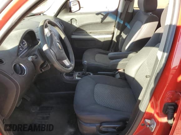 ✅ 2011 Chevrolet HHR LS • VIN: 3GNBAAFW0BS503182 • Lot: 92864105. Wystawiony na Copart z przebiegiem 130 215 mil. Bezpłatny archiwum sprzedaży aukcyjnych z USA i szczegółowy raport historii pojazdu na DreamBid. Zdjęcie 7.