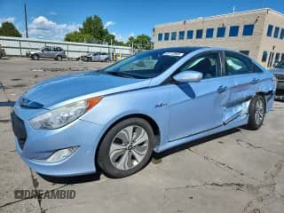 ✅ 2015 Hyundai Sonata Limited • VIN: KMHEC4A43FA131704 • Лот: 80112955. Опубликован ранее на Copart с пробегом 123 376 миль. Бесплатный доступ к архиву аукционных продаж из США и подробный отчёт об истории автомобиля на DreamBid. Изображение 1.