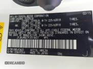 ✅ 2015 Lexus NX 300h • VIN: JTJBJRBZ7F2014607 • Lot: 42046511. Wystawiony na IAAI z przebiegiem 120 408 mil. Bezpłatny archiwum sprzedaży aukcyjnych z USA i szczegółowy raport historii pojazdu na DreamBid. Zdjęcie 9.