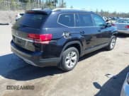 ✅ 2018 Volkswagen Atlas S • VIN: 1V2GR2CA2JC555406 • Lot: 42017719. Wystawiony na IAAI z przebiegiem 129 157 mil. Bezpłatny archiwum sprzedaży aukcyjnych z USA i szczegółowy raport historii pojazdu na DreamBid. Zdjęcie 4.