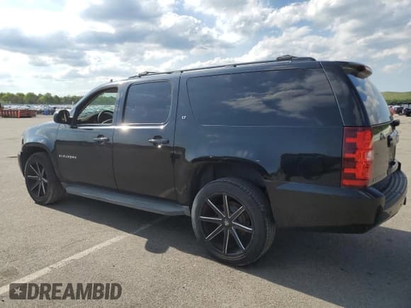✅ 2013 Chevrolet Suburban LT • VIN: 1GNSKJE76DR102183 • Lot: 56272494. Wystawiony na Copart z przebiegiem 122 679 mil. Bezpłatny archiwum sprzedaży aukcyjnych z USA i szczegółowy raport historii pojazdu na DreamBid. Zdjęcie 2.