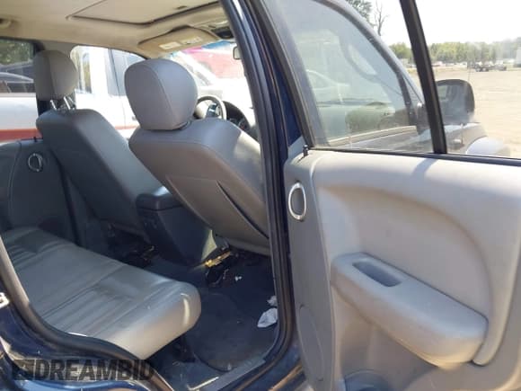 ✅ 2007 Jeep Liberty Limited • VIN: 1J4GL58K07W609860 • Lot: 43164839. Listed on IAAI with 164,735 mi. Free auction sales archive from the USA and detailed vehicle history report at DreamBid. Image 8.