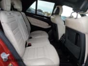 ✅ 2016 Mercedes-Benz GLE 63 S AMG • VIN: 4JGDA7FB8GA695540 • Lot: 86668694. Wystawiony na Copart z przebiegiem 62 580 mil. Bezpłatny archiwum sprzedaży aukcyjnych z USA i szczegółowy raport historii pojazdu na DreamBid. Zdjęcie 12.