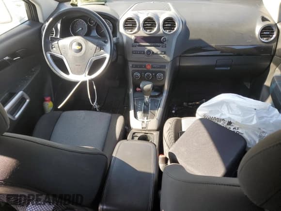 ✅ 2013 Chevrolet Captiva Sport LS • VIN: 3GNAL2EK9DS531351 • Lot: 82993954. Wystawiony na Copart z przebiegiem 115 520 mil. Bezpłatny archiwum sprzedaży aukcyjnych z USA i szczegółowy raport historii pojazdu na DreamBid. Zdjęcie 8.