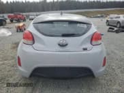✅ 2014 Hyundai Veloster • VIN: KMHTC6AD6EU213698 • Lot: 78961304. Wystawiony na Copart z przebiegiem 150 864 mil. Bezpłatny archiwum sprzedaży aukcyjnych z USA i szczegółowy raport historii pojazdu na DreamBid. Zdjęcie 6.