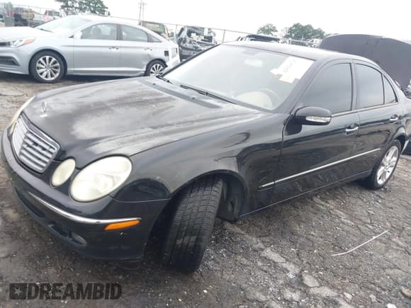 ✅ 2006 Mercedes-Benz E 350 • VIN: WDBUF87J06X207337 • Лот: 42624626. Опубликован ранее на IAAI с пробегом 189 217 миль. Бесплатный доступ к архиву аукционных продаж из США и подробный отчёт об истории автомобиля на DreamBid. Изображение 18.