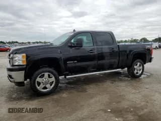 ✅ 2014 Chevrolet Silverado 2500HD LTZ • VIN: 1GC1KYEG1EF137097 • Lot: 55458455. Listed on Copart with 335,400 mi. Free auction sales archive from the USA and detailed vehicle history report at DreamBid. Image 1.