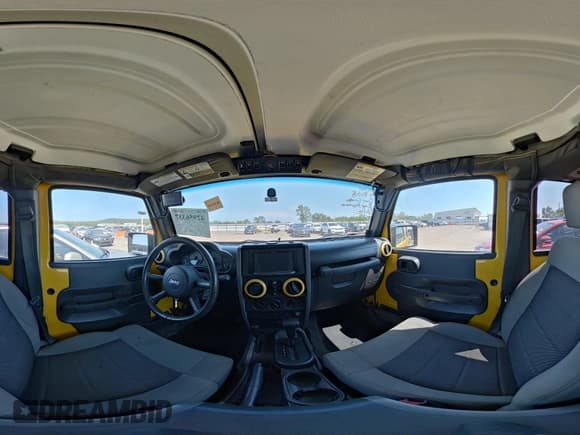 ✅ 2008 Jeep Wrangler Unlimited X • VIN: 1J4GA39148L647126 • Лот: 42956337. Опубликован ранее на IAAI с пробегом 167 626 миль. Бесплатный доступ к архиву аукционных продаж из США и подробный отчёт об истории автомобиля на DreamBid. Изображение 18.