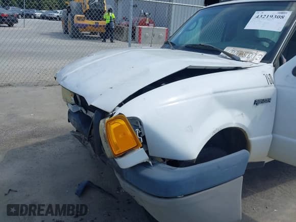 ✅ 2005 Ford Ranger XL • VIN: 1FTYR10U45PA64770 • Lot: 43219308. Listed on IAAI with 68,836 mi. Free auction sales archive from the USA and detailed vehicle history report at DreamBid. Image 17.