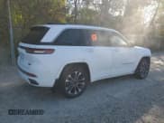 ✅ 2023 Jeep Grand Cherokee Overland • VIN: 1C4RJYD6XPC634054 • Lot: 84383545. Wystawiony na Copart z przebiegiem 24 102 mil. Bezpłatny archiwum sprzedaży aukcyjnych z USA i szczegółowy raport historii pojazdu na DreamBid. Zdjęcie 3.