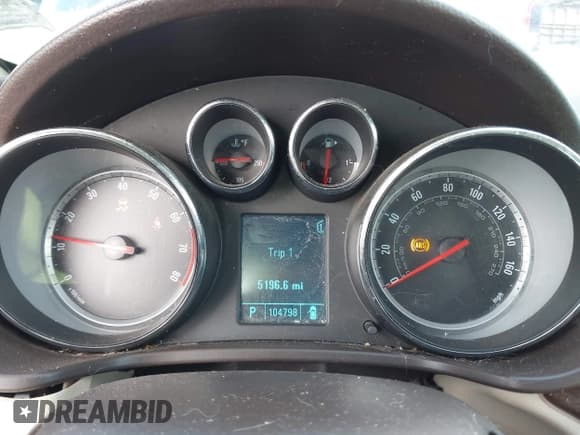 ✅ 2011 Buick Regal CXL RL6 • VIN: W04GU5GC6B1045600 • Lot: 42992870. Wystawiony na IAAI z przebiegiem 104 798 mil. Bezpłatny archiwum sprzedaży aukcyjnych z USA i szczegółowy raport historii pojazdu na DreamBid. Zdjęcie 7.