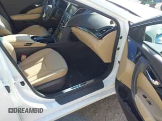 ✅ 2016 Hyundai Azera Limited • VIN: KMHFH4JG8GA529735 • Лот: 43231503. Опубликован ранее на IAAI с пробегом 8 077 миль. Бесплатный доступ к архиву аукционных продаж из США и подробный отчёт об истории автомобиля на DreamBid. Изображение 5.