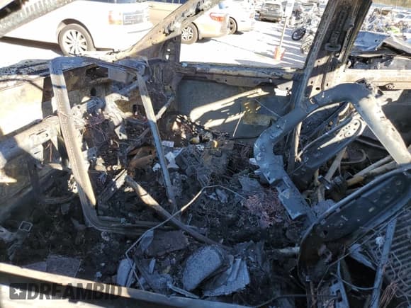 ✅ 2021 Ram 2500 Laramie • VIN: 3C6UR5FL6MG658355 • Lot: 87945305. Wystawiony na Copart z przebiegiem Nie podano. Bezpłatny archiwum sprzedaży aukcyjnych z USA i szczegółowy raport historii pojazdu na DreamBid. Zdjęcie 7.